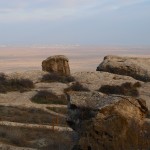 Скалы Гобустана в декабре. Азербайджан