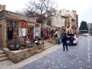 Bazaar. Baku.