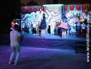 Отель Selcukhan Beldibi. Группа аниматоров.